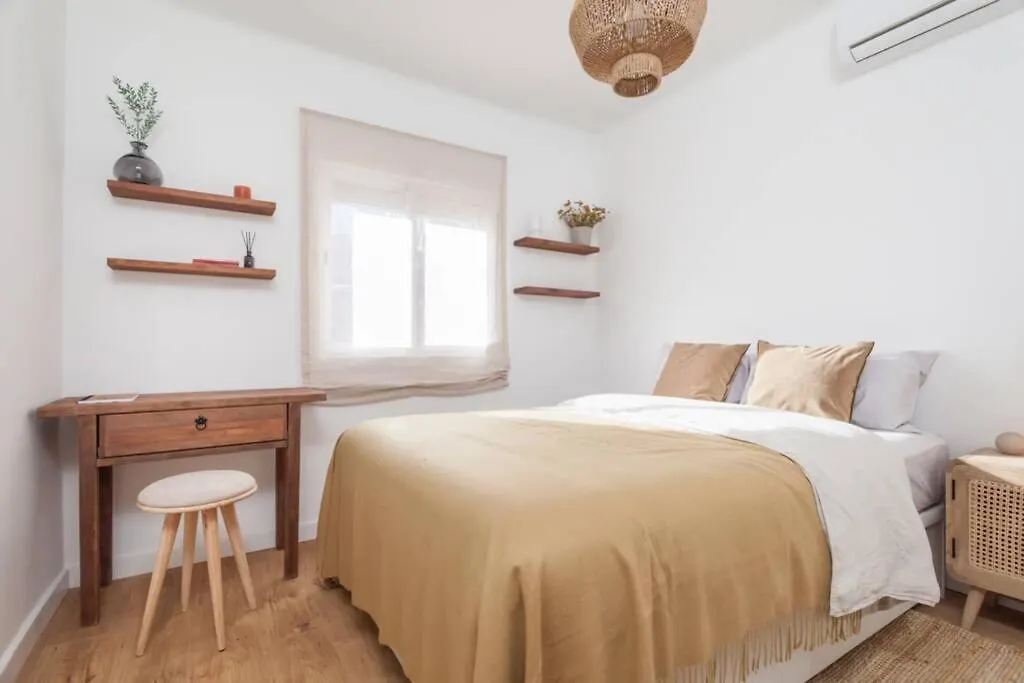 Ht- From Bcn.. To Heaven!! 4Bedrooms With Terraze! Barcelona 0*,